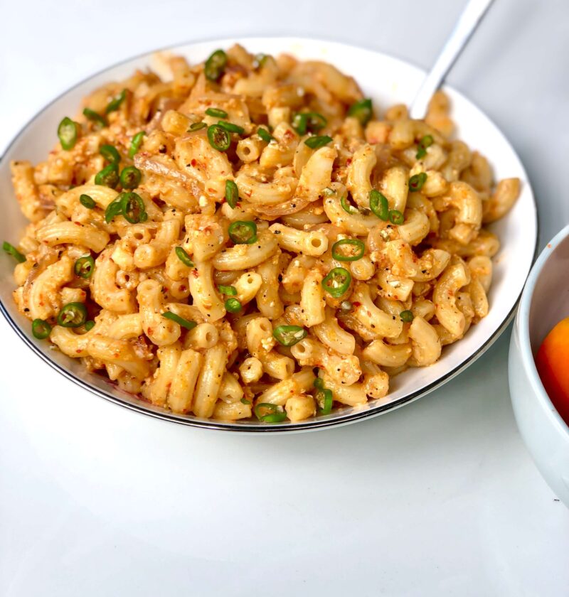 garlic and tomato pasta